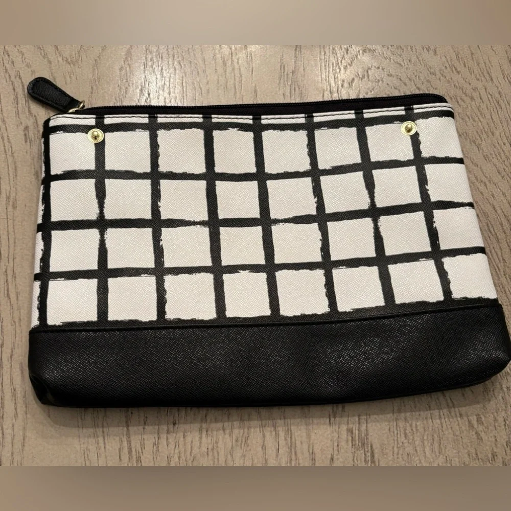 Large Black & White Cosmetic Bag